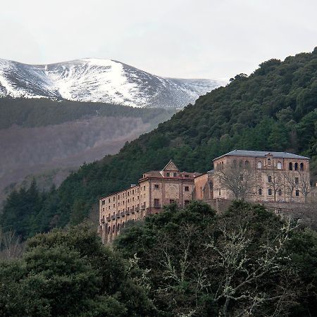 Monasterio De Santa Maria De Valvanera Anguiano Εξωτερικό φωτογραφία