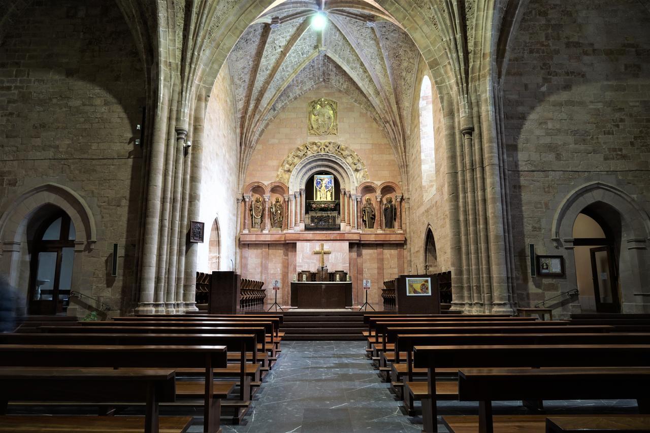 Monasterio De Santa Maria De Valvanera Anguiano Εξωτερικό φωτογραφία