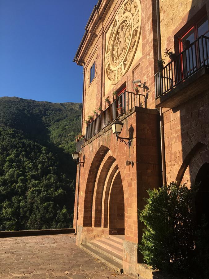 Monasterio De Santa Maria De Valvanera Ξενοδοχείο Anguiano Εξωτερικό φωτογραφία