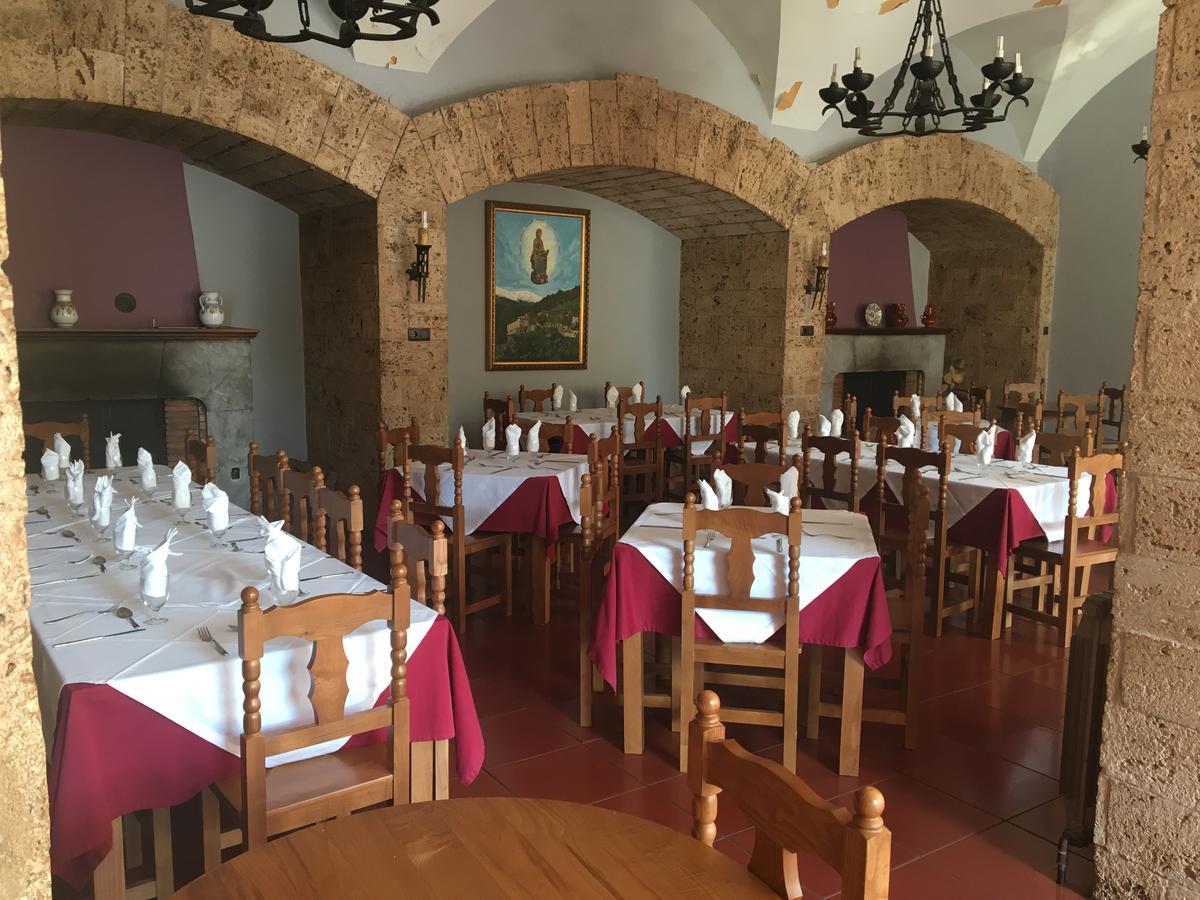 Monasterio De Santa Maria De Valvanera Anguiano Εξωτερικό φωτογραφία